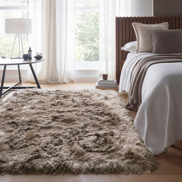 Glamour Deluxe Plush Super Soft Plain Textured Fine Yarn Polyester Shimmer Hand-Tufted Long Pile Shaggy Champagne Rug-Origins-Rug Love - The Most Loved Rug Store